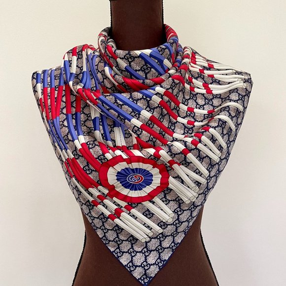 New Gucci Scarf GG Logo Web Club Silk Scarf Wrap with Gucci Gift Box - Picture 3 of 16